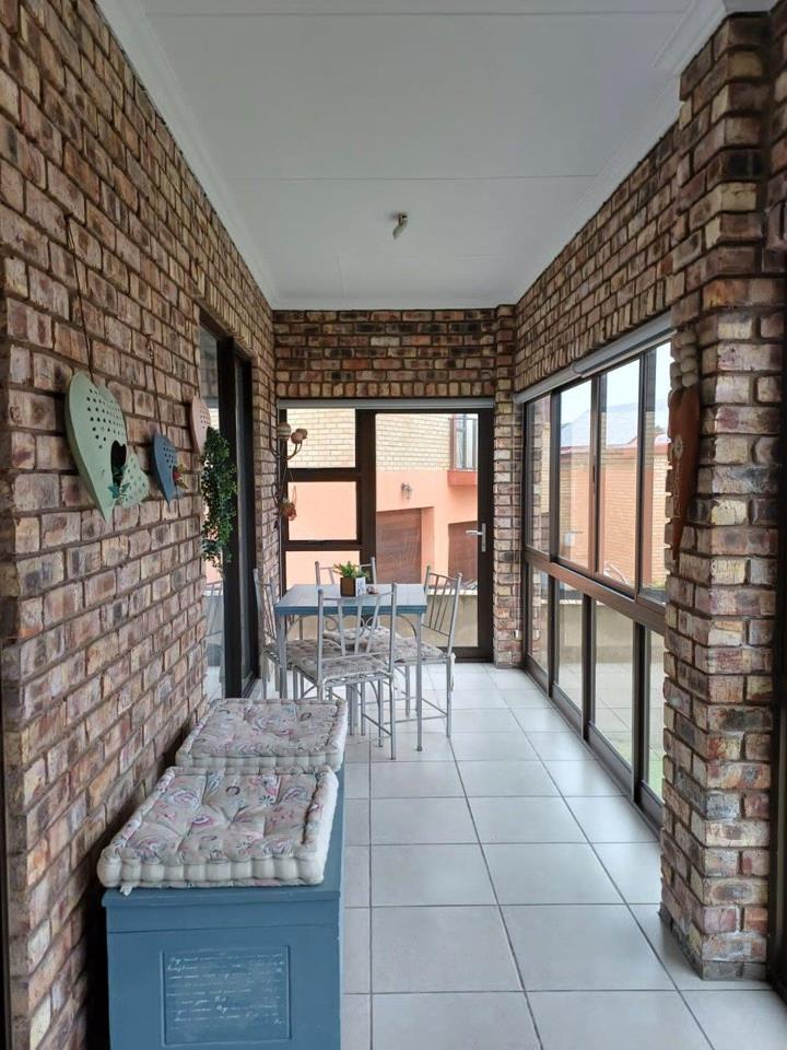 3 Bedroom Property for Sale in Dana Bay Western Cape